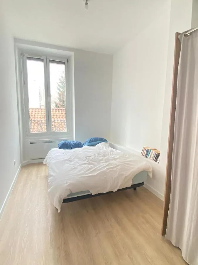 Appartement Lyon Part Dieu 44M2 Apartment