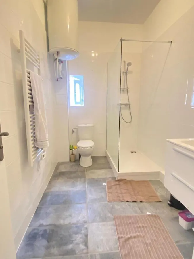 Apartment Appartement Lyon Part Dieu 44M2 France